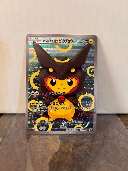 2016 Pokemon XY Promo PONCHO WEARING PIKACHU Rayquaza Shiny #231/XY-P Japanese